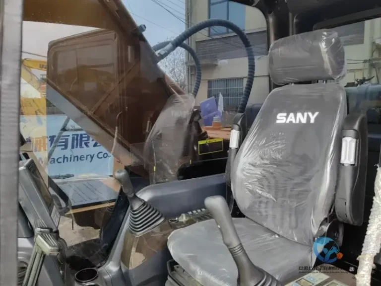 Used-Excavator-Sany-215C-17