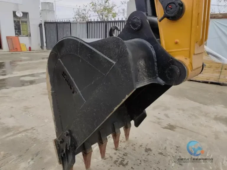 Used-Excavator-Sany-215C-24