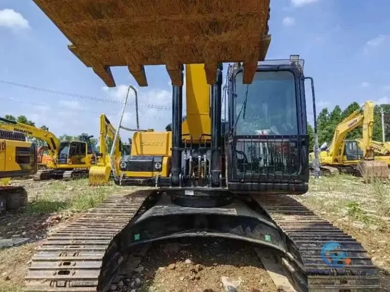 Used-Excavator-Sany-235C-4