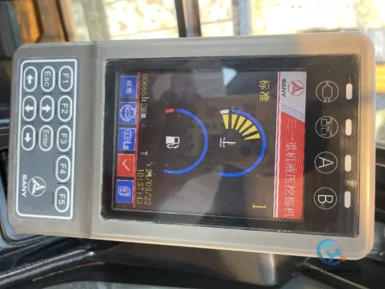 Used-Excavator-Sany-305C-2