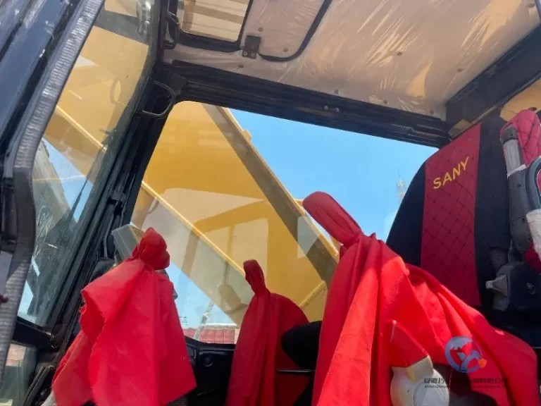Used-Excavator-Sany-305C-3