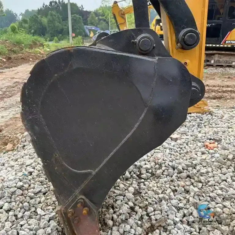 Used-Excavator-Sany-SY1351-1