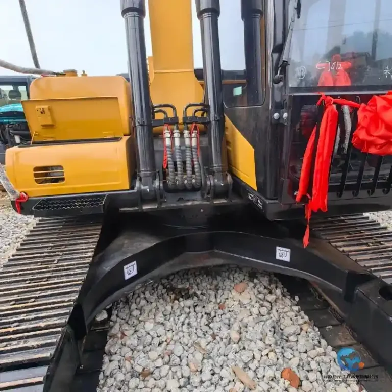 Used-Excavator-Sany-SY1353