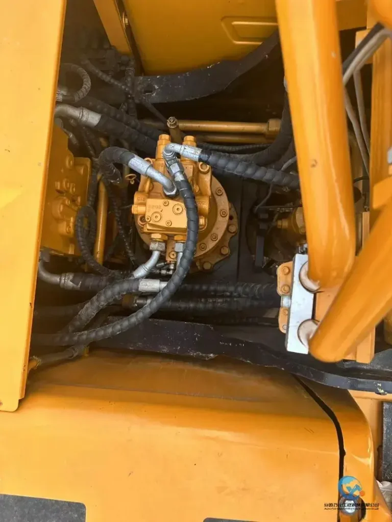 Used-Excavator-Sany-SY215C11