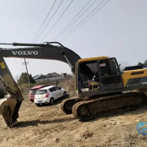Used Excavator Volvo EC200D