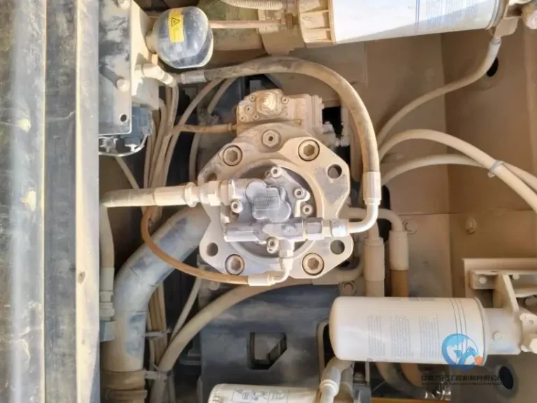 Used-Excavator-Volvo-EC200D-11