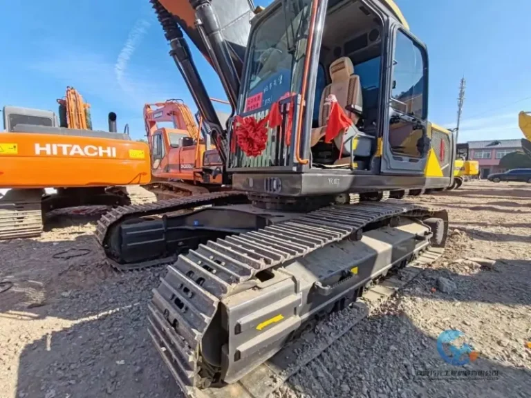 Used-Excavator-Volvo-EC290-2