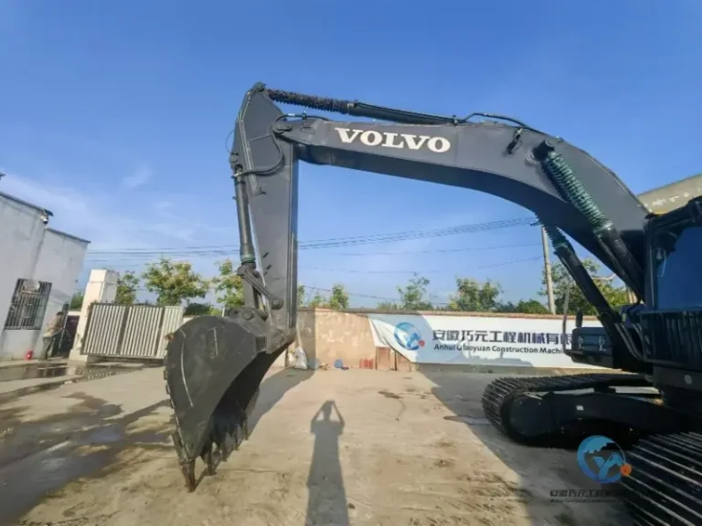 Used-Excavator-Volvo-EC300-10