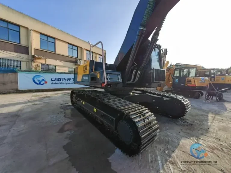 Used-Excavator-Volvo-EC300-26