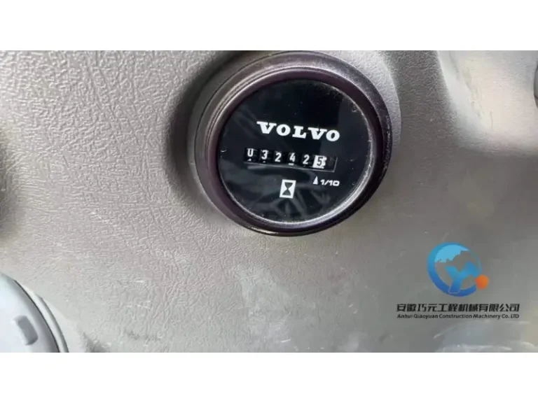 Used-Excavator-Volvo-EC380DL9