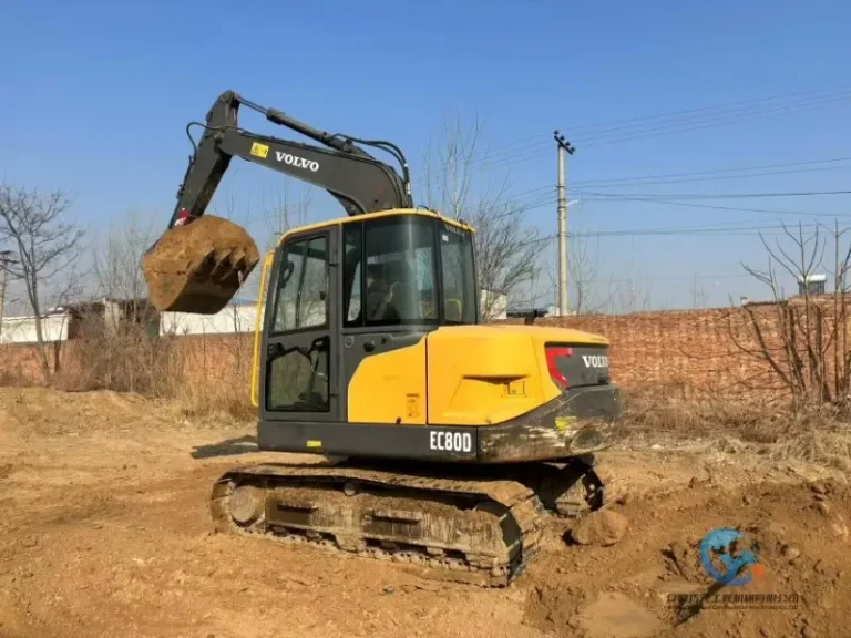 Used-Excavator-Volvo-EC80D-1