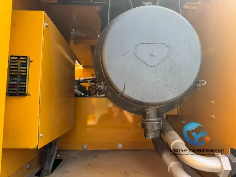 Used-Excavator-XCMG-XE215DA10