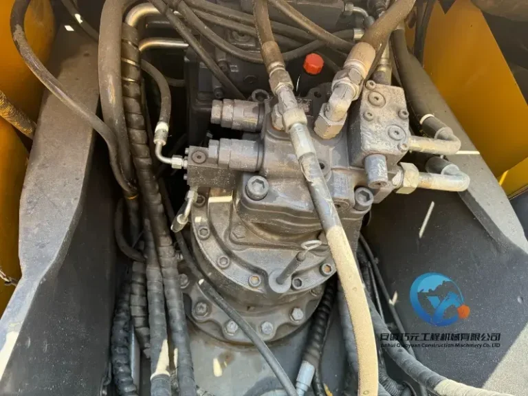 Used-Excavator-XCMG-XE215DA12