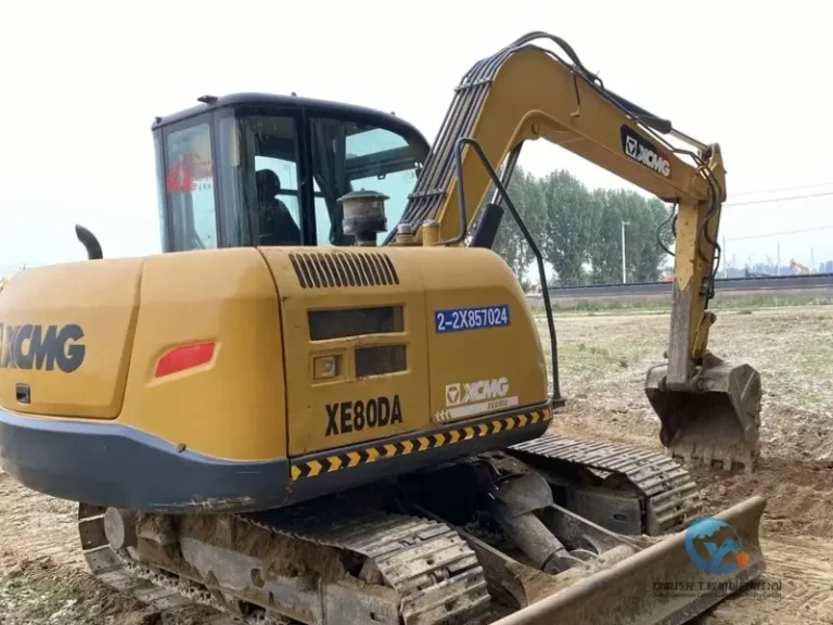 Used-Excavator-XCMG-XE80D-10