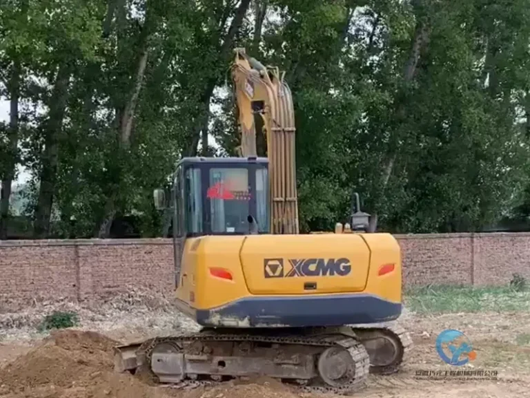 Used-Excavator-XCMG-XE80D-17
