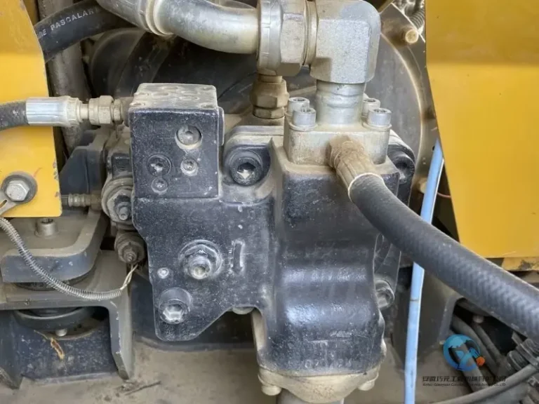 Used-Excavator-XCMG-XE80D-5