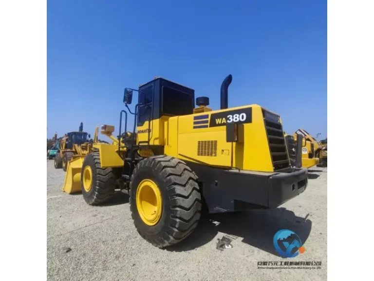 Used-Loader-Komatsu-WA38017