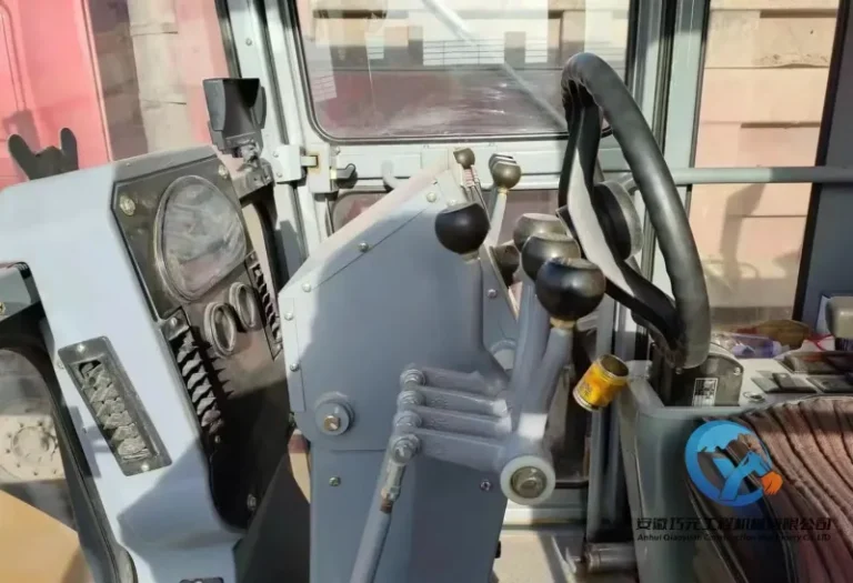 Used-Motor-Grader-SEM-9197