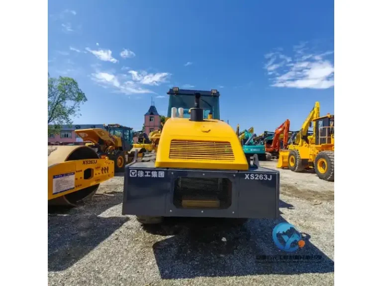 Used-Roller-XCMG-XS263J12_WH_800x600px